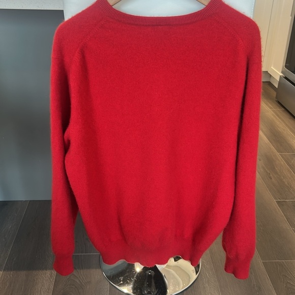 Jos. A. Bank Cashmere Red V Neck Sweater Tagged XXL Fits Men’s M - Picture 4 of 12